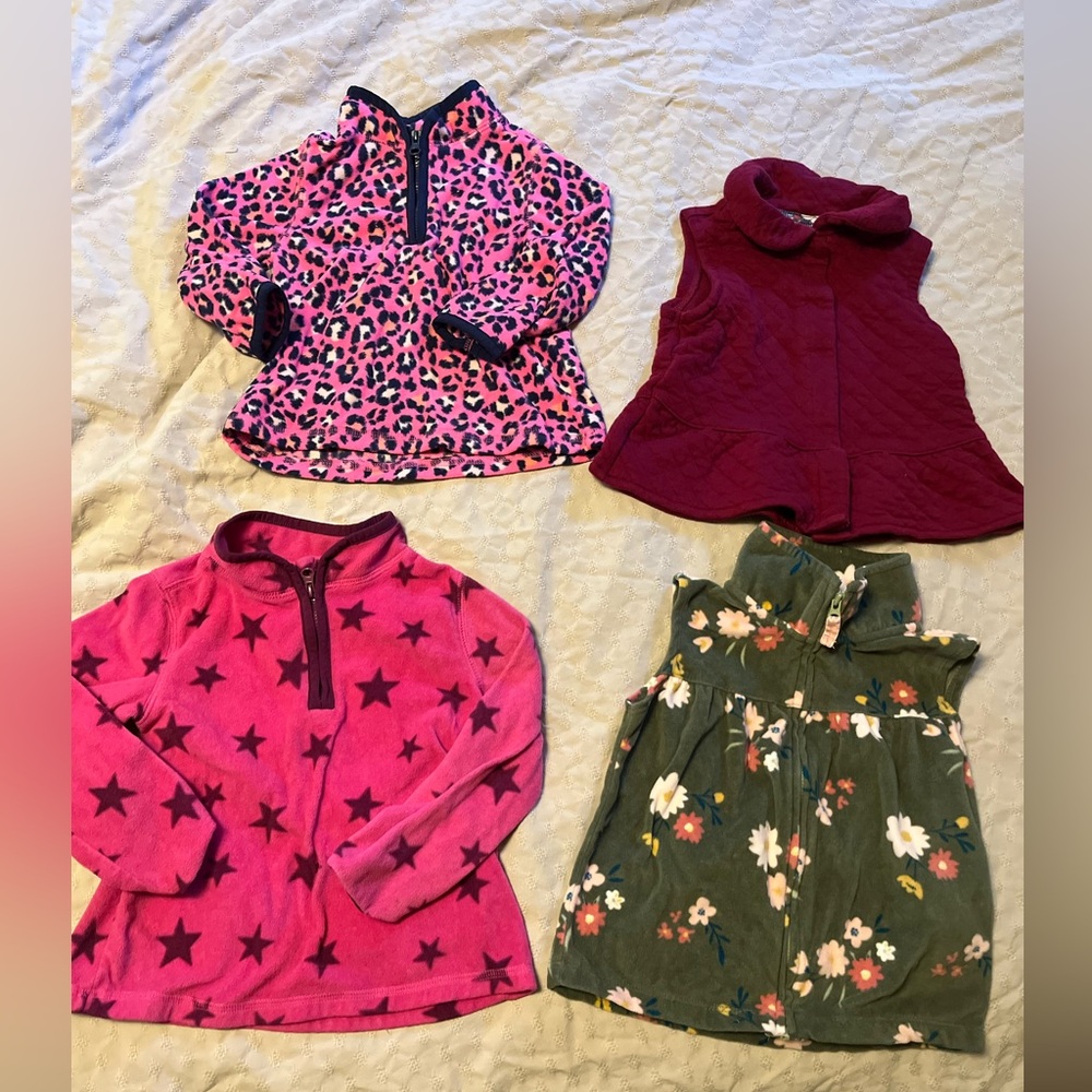 Toddler girl fleece & vest set